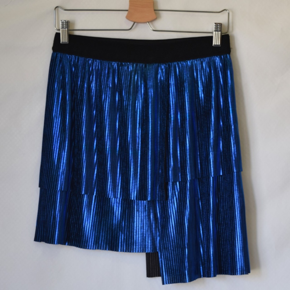 NWT ASOS Soaked In Luxury Pleated Metallic Skirt